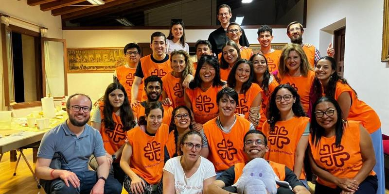 Bocadillo Solidario especial Jueves Santo en la Iglesia de las Calatravas