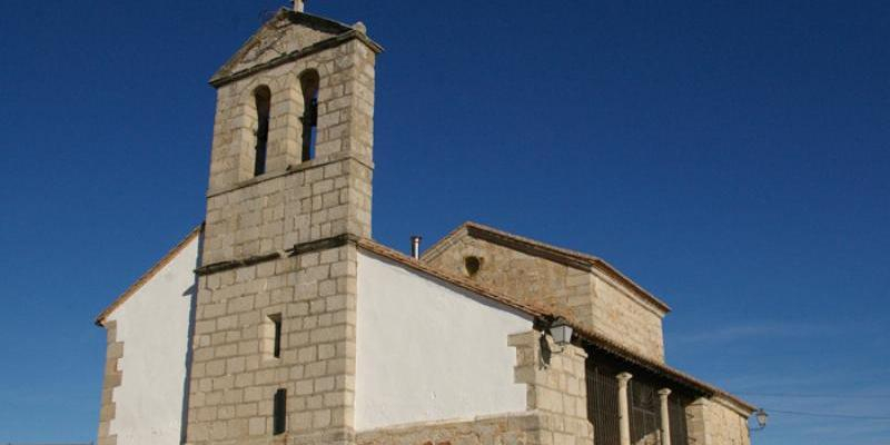 Sieteiglesias honra a san Pedro Apóstol con una solemne Eucaristía en el último domingo de junio