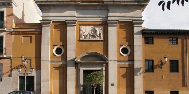 Dos monjas salesas realizan su profesión perpetua en el segundo monasterio de la Visitación