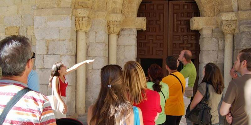 Nártex busca jóvenes cristianos apasionados por el arte para su voluntariado de verano dentro y fuera de España