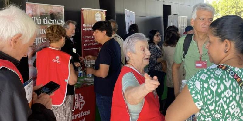 Cáritas Madrid imparte un taller sobre &quot;Arraigo para la formación&quot; en la III Feria de Empleo de San Blas-Canillejas