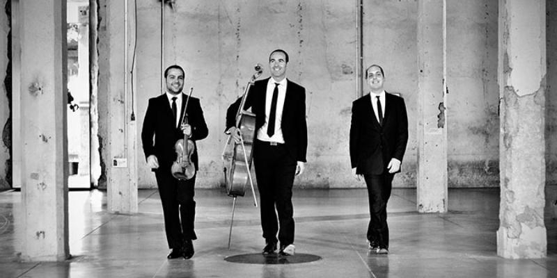 El Trío Malats ofrece un concierto en la iglesia parroquial de Cercedilla