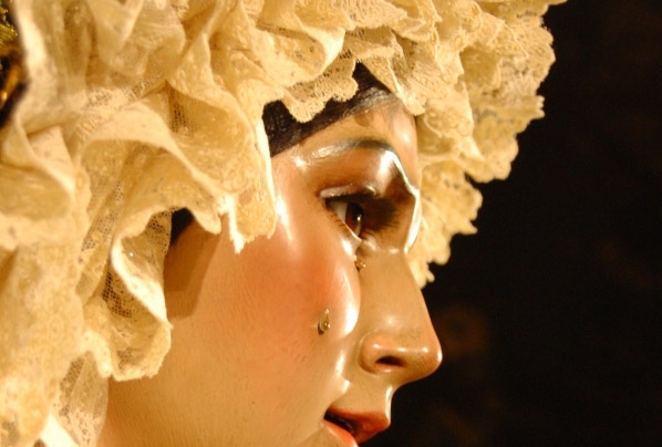 La Hermandad de Jesús del Gran Poder dona becas de formación