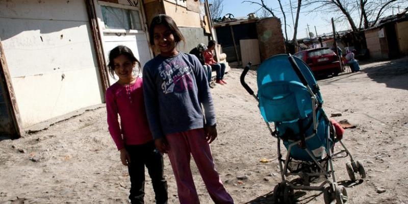 Voluntario en la Cañada Real con Cáritas Madrid: «No me puedo olvidar de lo que he aprendido aquí»