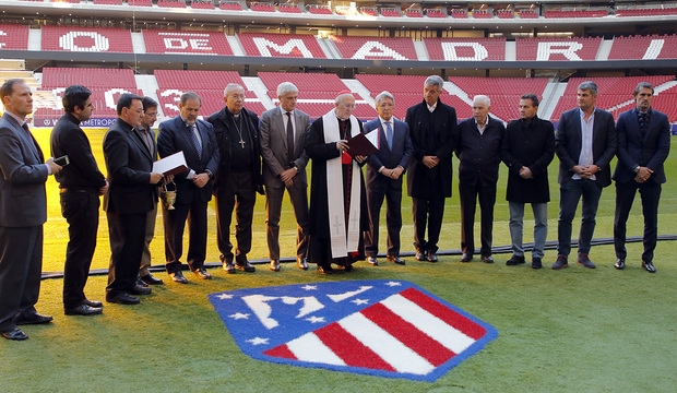 El arzobispo bendice el Wanda Metropolitano
