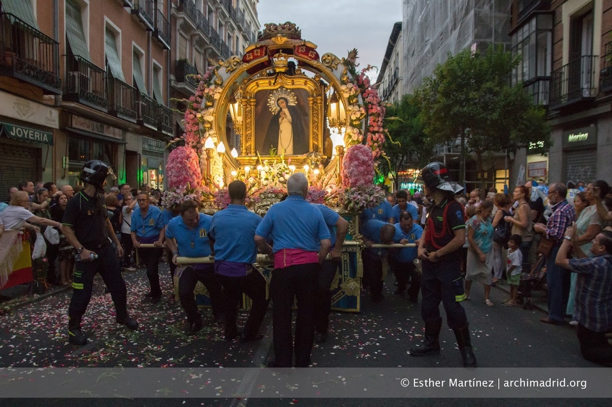 Gabriel Benedicto, párroco de Virgen de la Paloma y San Pedro: «Espero que Madrid renueve ese amor a su Madre»