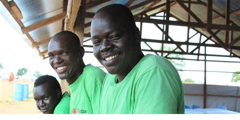 Cáritas presenta 6 medidas para evitar el impacto de la crisis en migrantes y refugiados