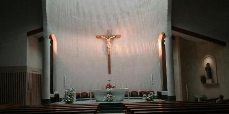 Nuestra Señora de la Moraleja acoge una Eucaristía con confirmaciones de alumnas del colegio Aldeafuente