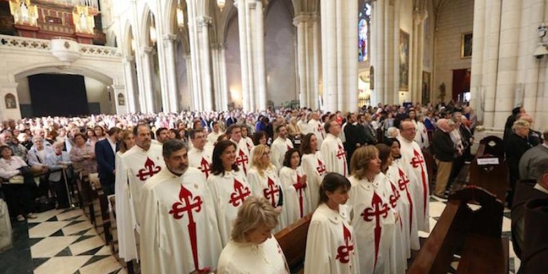 El padre José Francisco Hernández, de los Heraldos del Evangelio, manifiesta su alegría en la clausura del 101 aniversario de las apariciones de Fátima