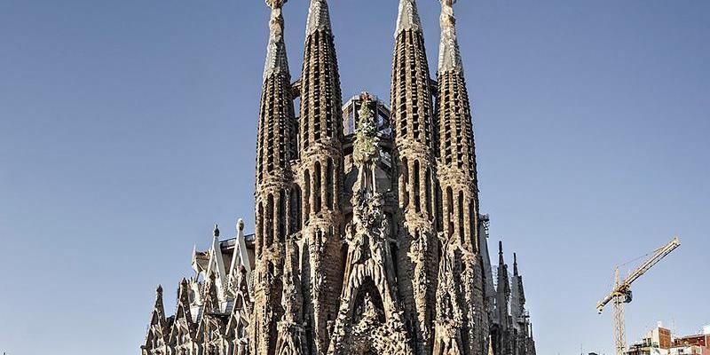 El voluntariado cultural Spiritus Artis de San Ginés estudia el templo de la Sagrada Familia de Gaudí
