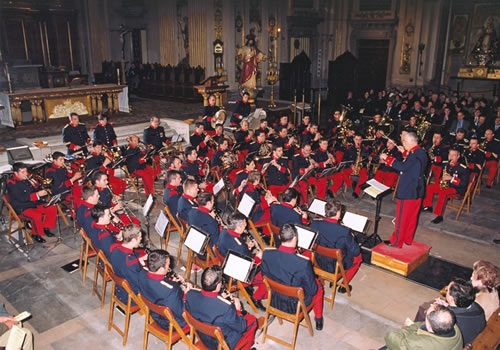 Concierto de marchas procesionales en la basílica de San Miguel