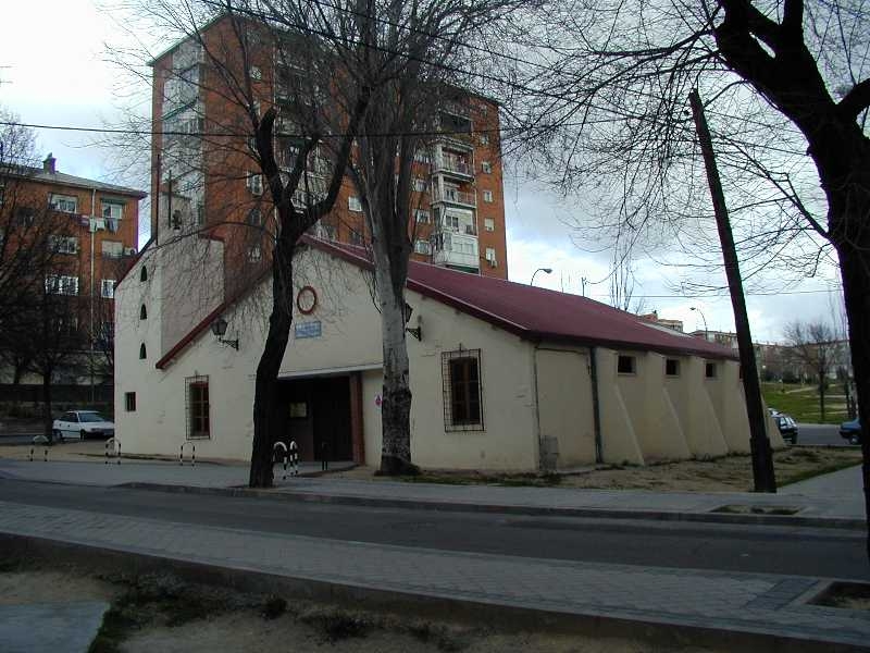 Los voluntarios de Cáritas Vicaría II se reúnen en Santo Tomás Apóstol con motivo del Día de Caridad