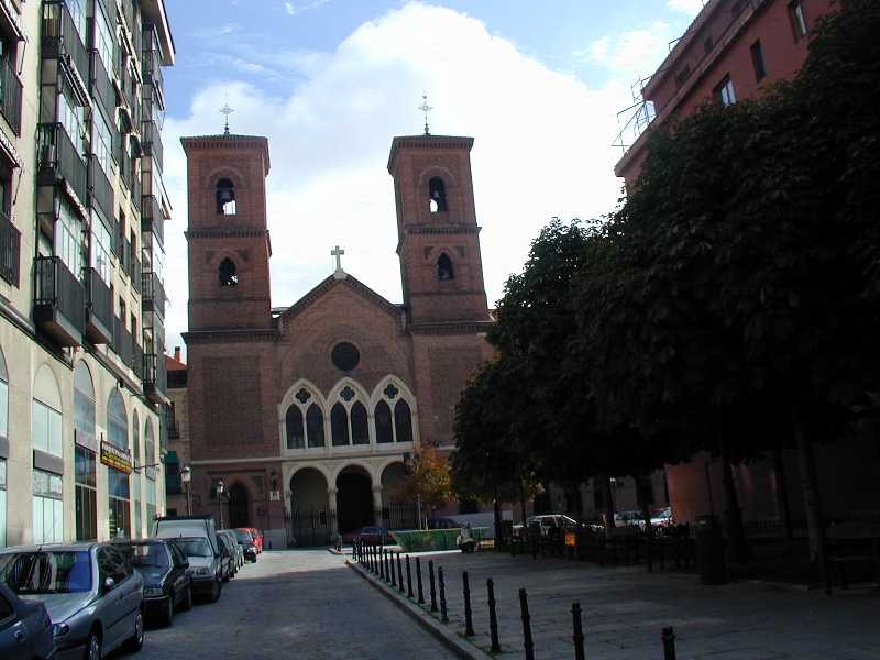La parroquia Virgen de la Paloma celebra una vigilia de oración en la solemnidad de Nuestra Señora de los Dolores