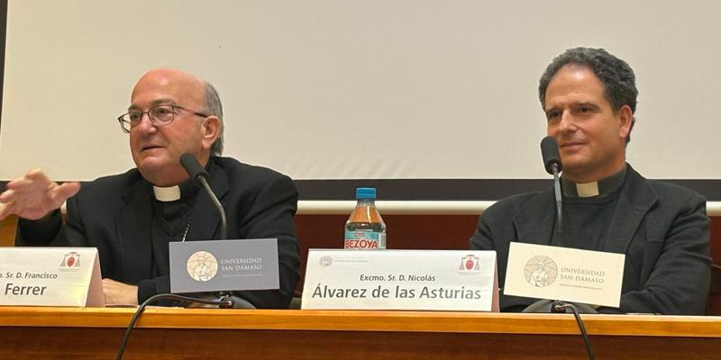Francisco Conesa, padre sinodal, en San Dámaso: «Teníamos conciencia de que estábamos intentado aplicar en la vida de la Iglesia lo que el Concilio Vaticano II había dicho»