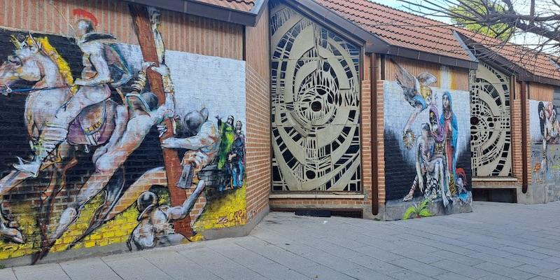 José Luis Simón, párroco de San Leopoldo: «El mural de Ze_carrión pretende contar la Pascua con el lenguaje y en los espacios del arte urbano»