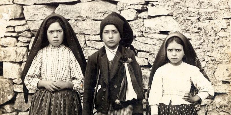 Santa María de la Merced de Las Rozas exhibe las reliquias de los santos Francisco y Jacinta Marto en su fiesta