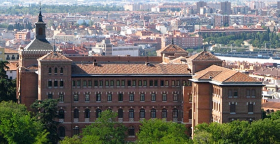 Celebración de San Raimundo de Peñafort en la Universidad San Dámaso