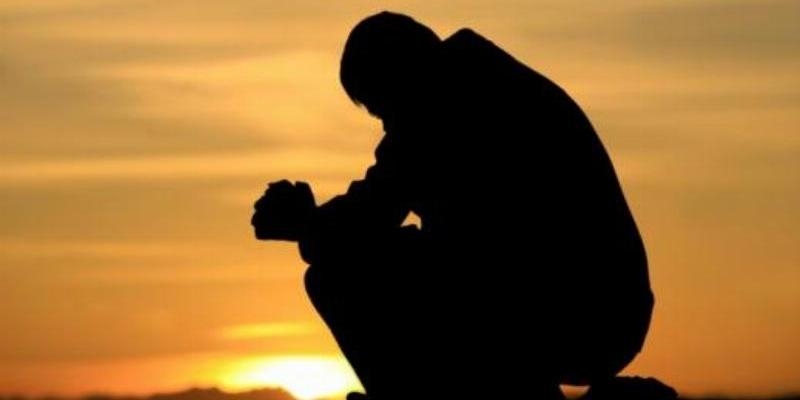 Santa Genoveva Torres Morales organiza un retiro espiritual para jóvenes