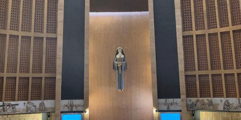 Monseñor Eusebio Hernández preside en Santa Rita la Eucaristía de ordenación sacerdotal de fray Alfonso Julián Dávila Lomelí