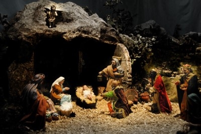 Belén artístico en la parroquia de los Doce Apóstoles