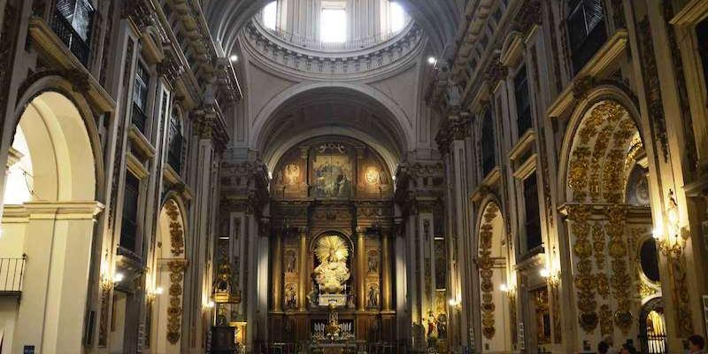 Juan Carlos Vera preside una Eucaristía con confirmaciones en la colegiata de San Isidro