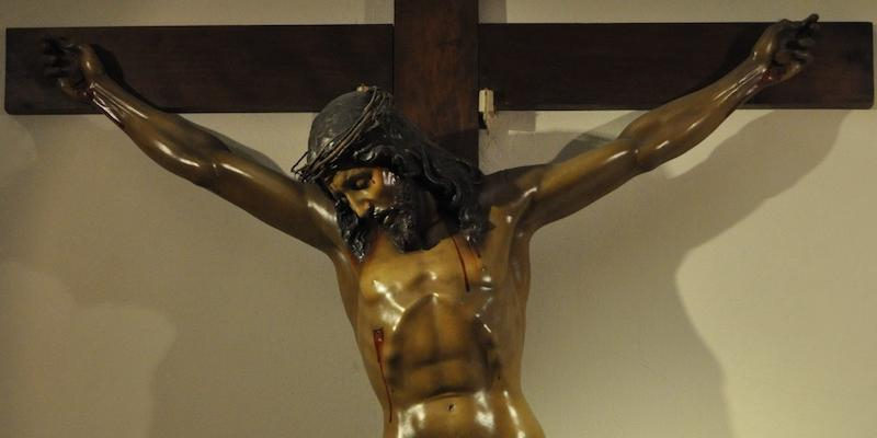 El Cristo de la Misericordia se hace presente en las calles del barrio de Prosperidad en el Viernes Santo