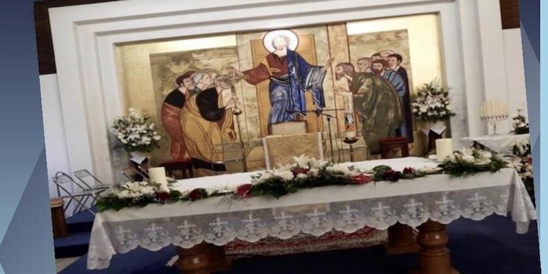 Monseñor Martínez Camino preside la toma de posesión de Carlos González como párroco de María Madre del Amor Hermoso