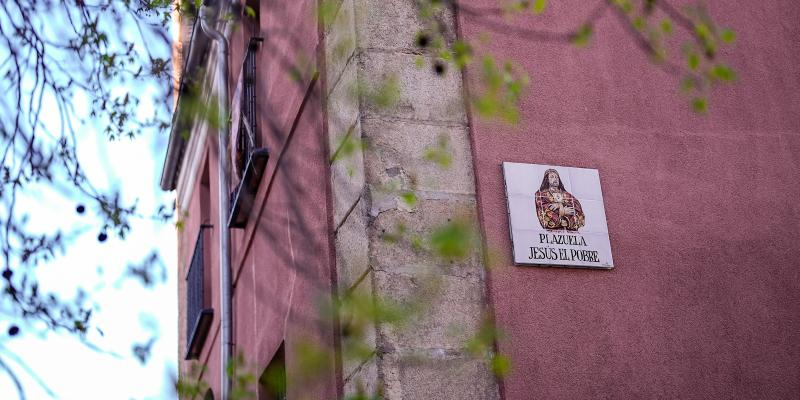 Carlos Amores, hermano mayor, ante la inauguración de la plazuela de Jesús el Pobre: «Es un reconocimiento a la devoción que Madrid tiene a esta imagen tan venerada y milagrosa»