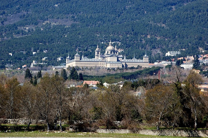 Novena en honor a la Virgen del Carmen en las Carmelitas de San Lorenzo de El Escorial