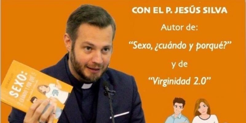 Jesús Silva dirige una autoescuela para novios en San Sebastián de los Reyes