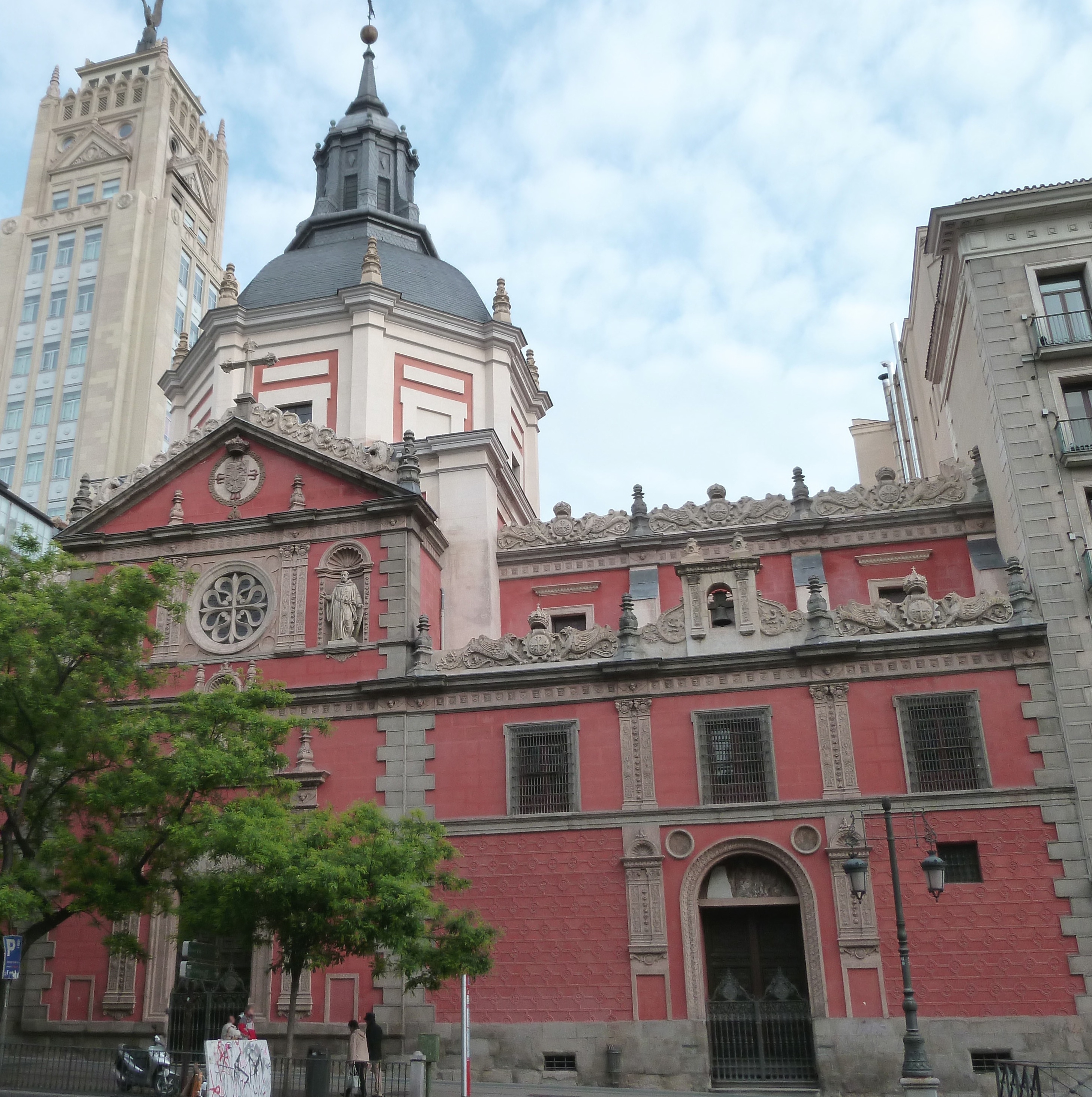 Nueva sesión de «Busca la verdad mientras eres joven» en la iglesia de las Calatravas