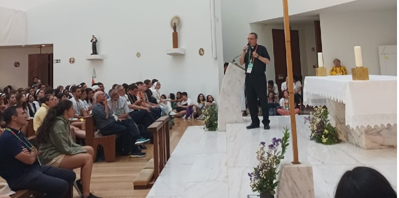 Monseñor Vidal anima a los jóvenes a pedir a Dios un trabajo en el que pueda «llevar a Jesucristo a los demás»