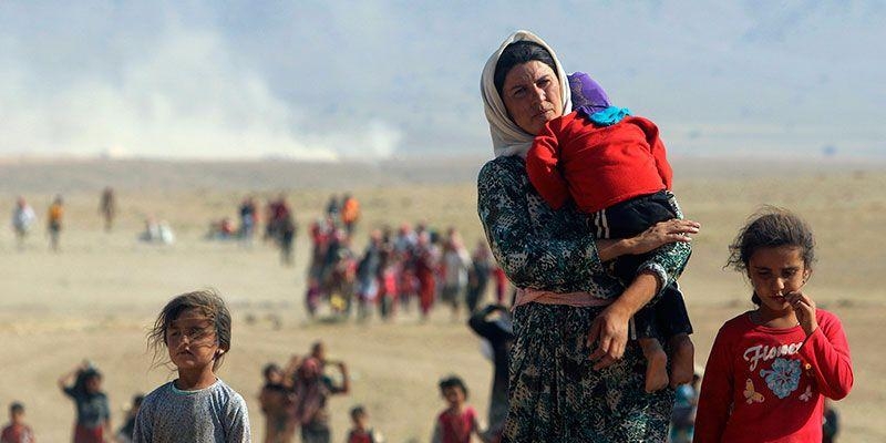 Evangelium Vitae celebra una oración por los cristianos perseguidos en el templo eucarístico diocesano