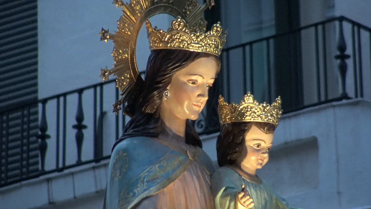 El salesiano Francisco Santos predica sobre María Auxiliadora, Madre, Maestra y Guía de nuestras vidas «tomando como hilo conductor el sueño de Juanito Bosco»