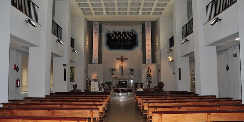 La capilla de la casa de espiritualidad Emaús en Pozuelo acoge el funeral por el padre de la hermana Patricia González