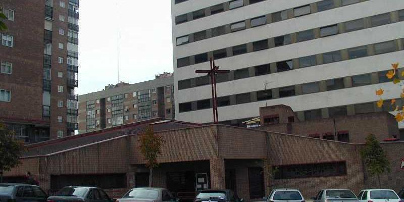 Juan Carlos Merino preside en San Bruno una Misa solemne en honor al titular del templo en su festividad litúrgica