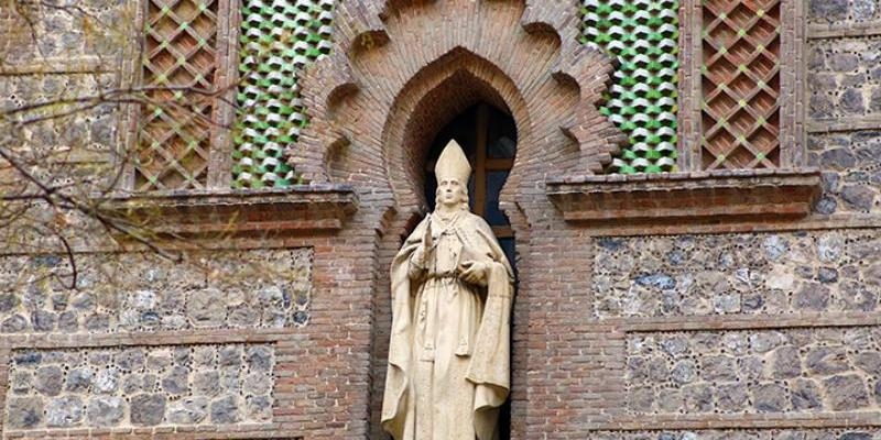 Monseñor Santos Montoya realiza la visita pastoral a San Fermín de los Navarros