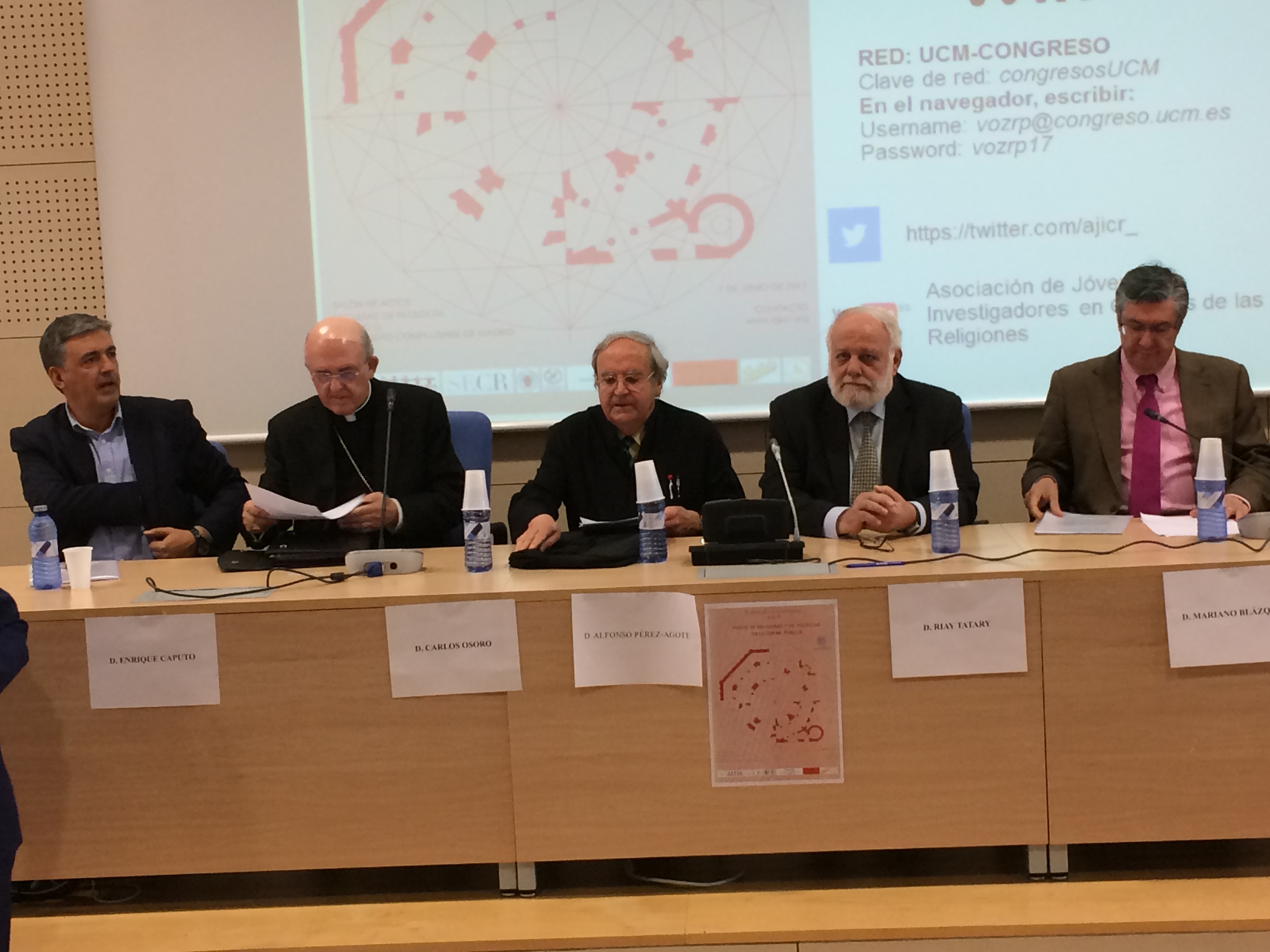 «No queremos cristiandad que confunde Iglesia y Estado, ni tampoco un secularismo que pretende expulsar lo religioso de la sociedad»