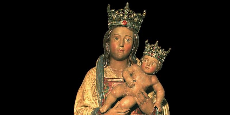 La Corte de Honor presenta en la basílica de la Concepción 'La historia de la Almudena para los más pequeños'