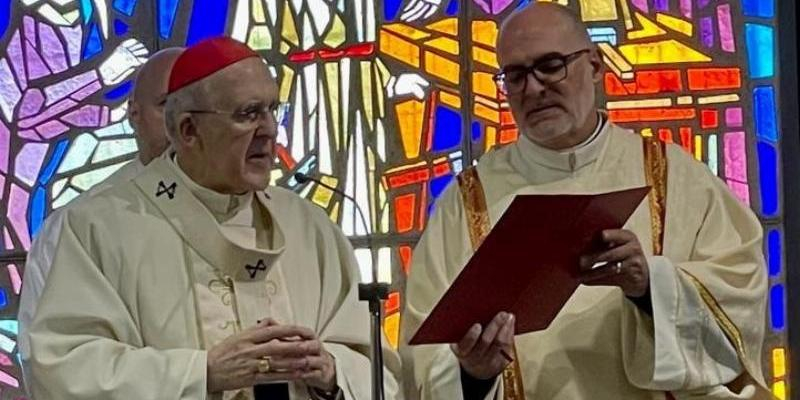 El cardenal Osoro ordena presbítero a un religioso de los Hermanos de la Sagrada Familia