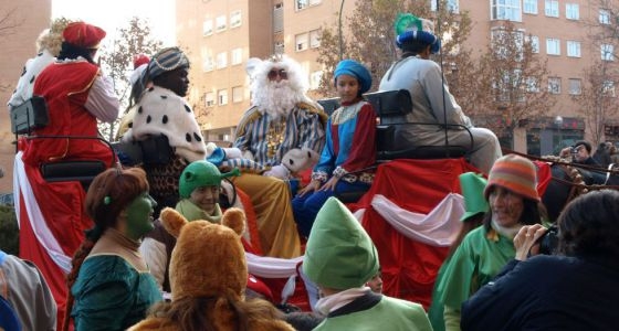 Parroquias de la Vicaría VI participan en las cabalgatas de Carabanchel y La Latina