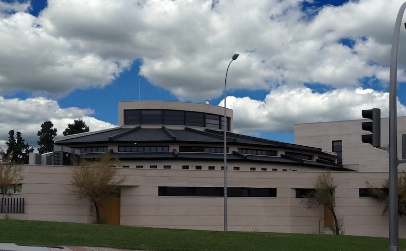 El padre Ángel Camino preside una Eucaristía en Divino Salvador de Montecarmelo en la solemnidad de Todos los Santos