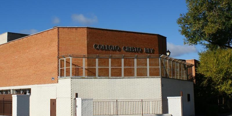 El colegio de las Esclavas de Cristo Rey conmemora su fiesta titular con una Misa presidida por monseñor Jesús Vidal