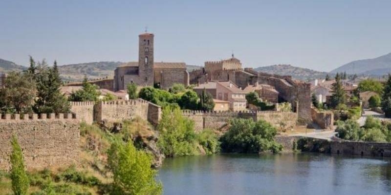 120 familias reciben atención desde el centro arciprestal de Lozoya-Buitrago