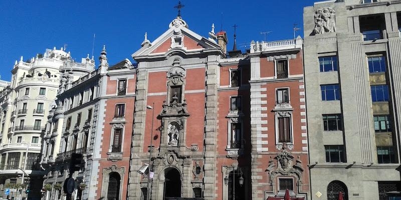 El vicario episcopal de la VII presenta al nuevo párroco de San José