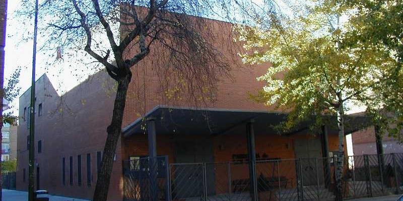 Ángel Pedro Fernández Sánchez toma posesión como párroco de María Reina y San Buenaventura