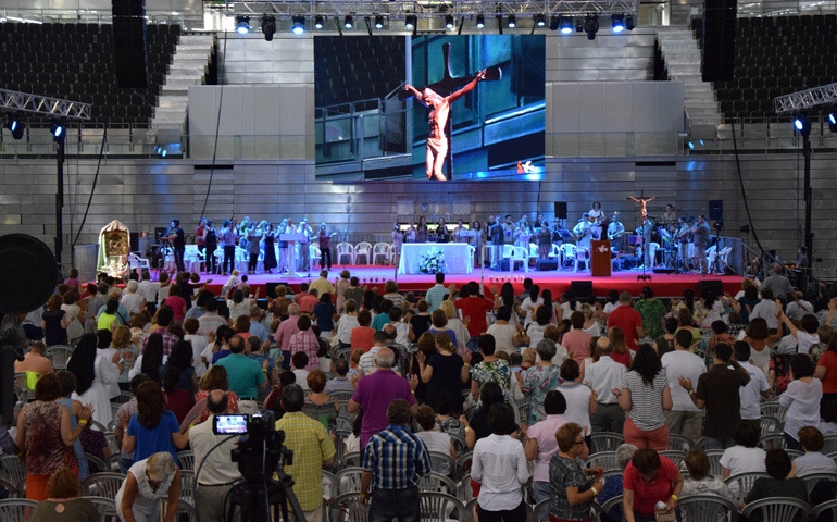 Los carismáticos celebran este sábado en Madrid los 50 años de la Renovación