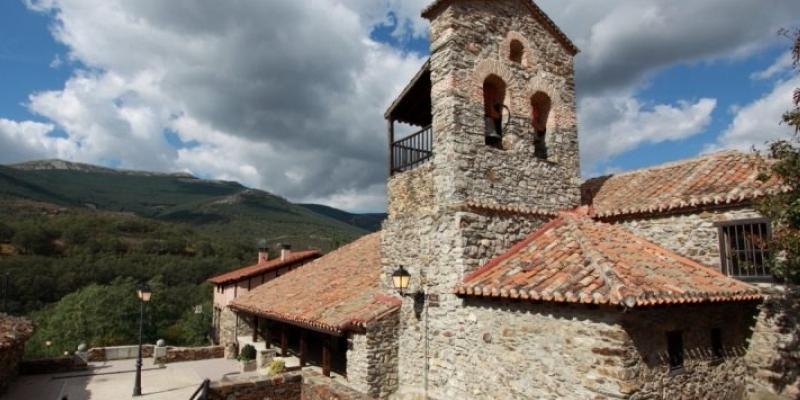 Puebla de la Sierra honra a la Virgen de los Dolores con Misa y procesión