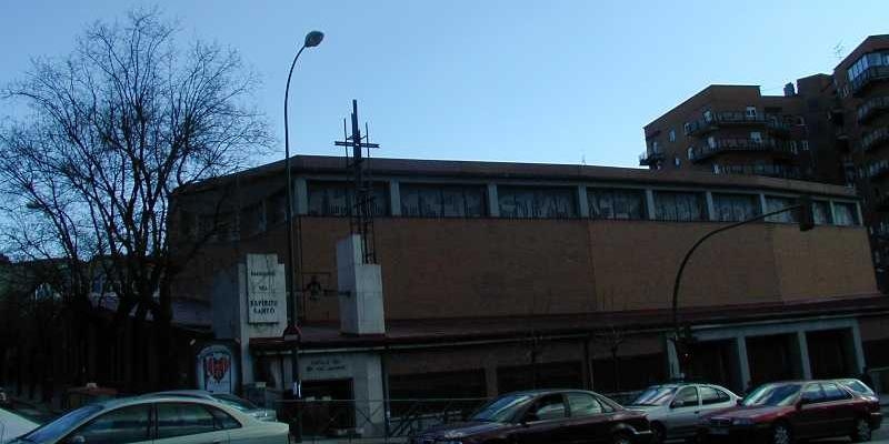 Los sacerdotes de la Vicaría II celebran la reunión de inicio de curso en Espíritu Santo