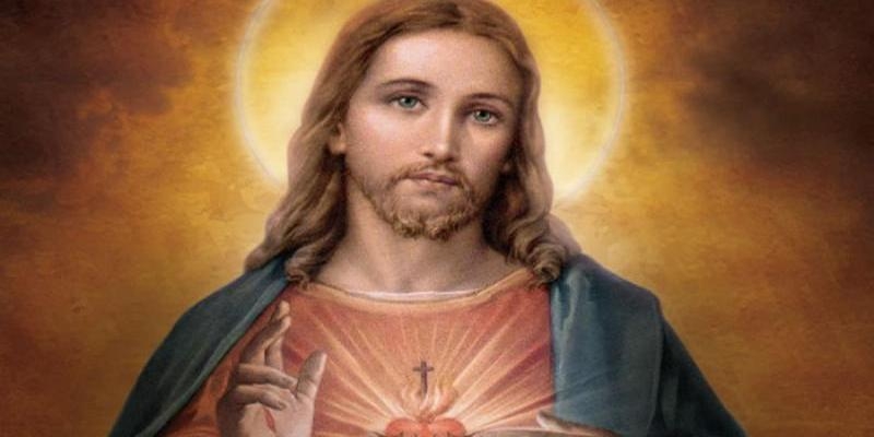 Doce Apóstoles celebra la solemnidad del Sagrado Corazón con Misa y adoración